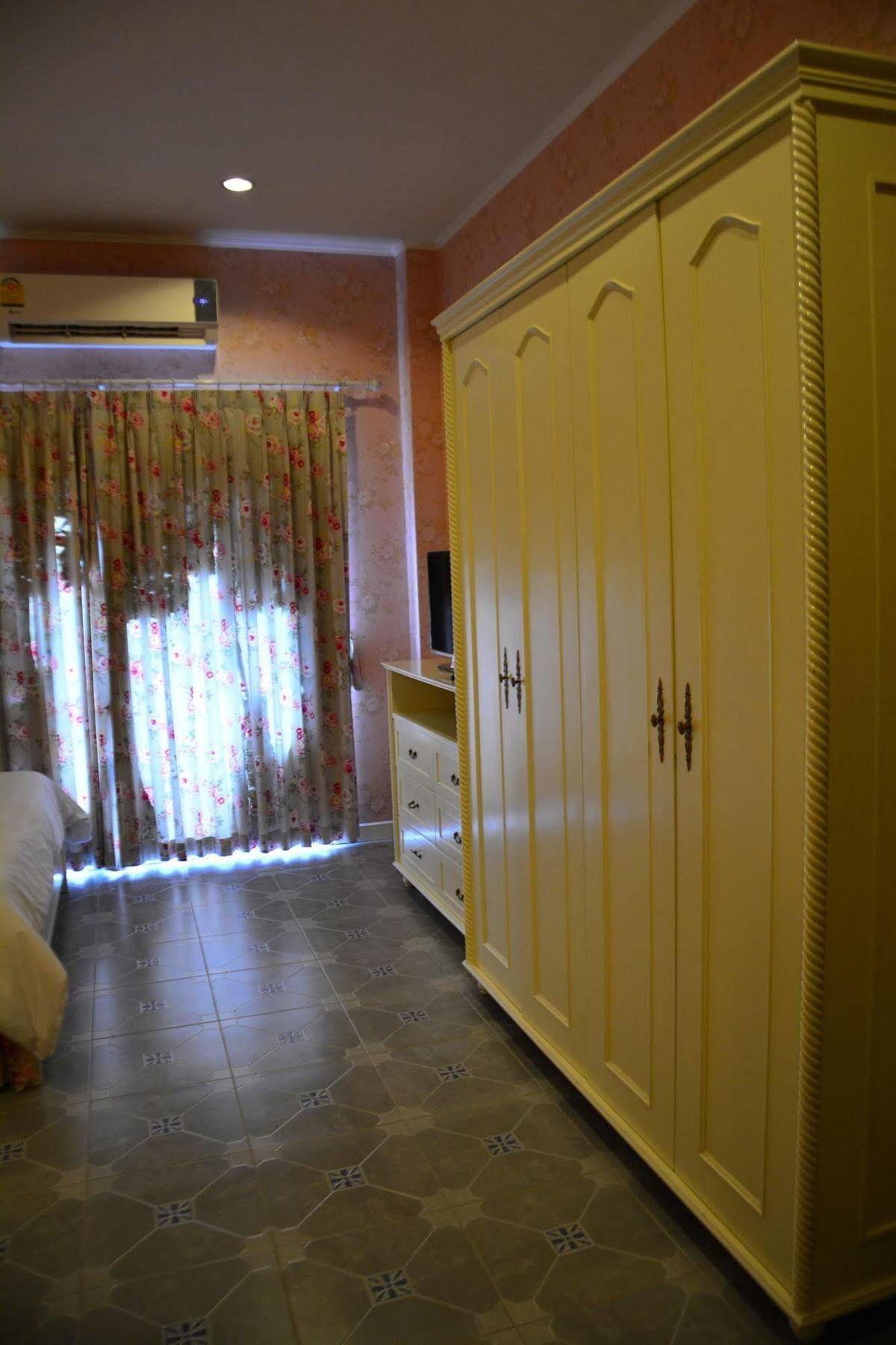 English Cottage Nakhon Si Thammarat Exteriér fotografie